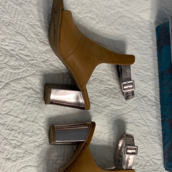 Seychelles Tan and Pewter Leather booties - Picture 5 of 6